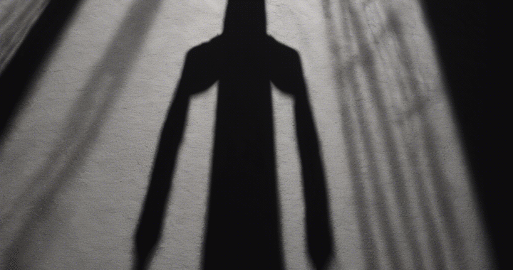 El acertijo de la sombra que brilla